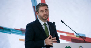 Το ΠΑΣΟΚ προτείνει λύσεις για το κυκλοφοριακό: Στρατηγική Δούκα και Ανδρουλάκη