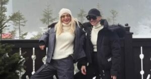 Η Άννα Βίσση γιορτάζει τα Χριστούγεννα στη Γαλλία με τα εγγόνια της