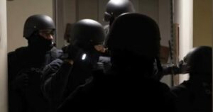 Αυστραλία: Συλλήψεις για διεθνές κύκλωμα πορνογραφίας και σατανισμό