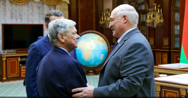 Λευκορωσία: Ο απεσταλμένος του Τραμπ στο Μινσκ για διαπραγματεύσεις