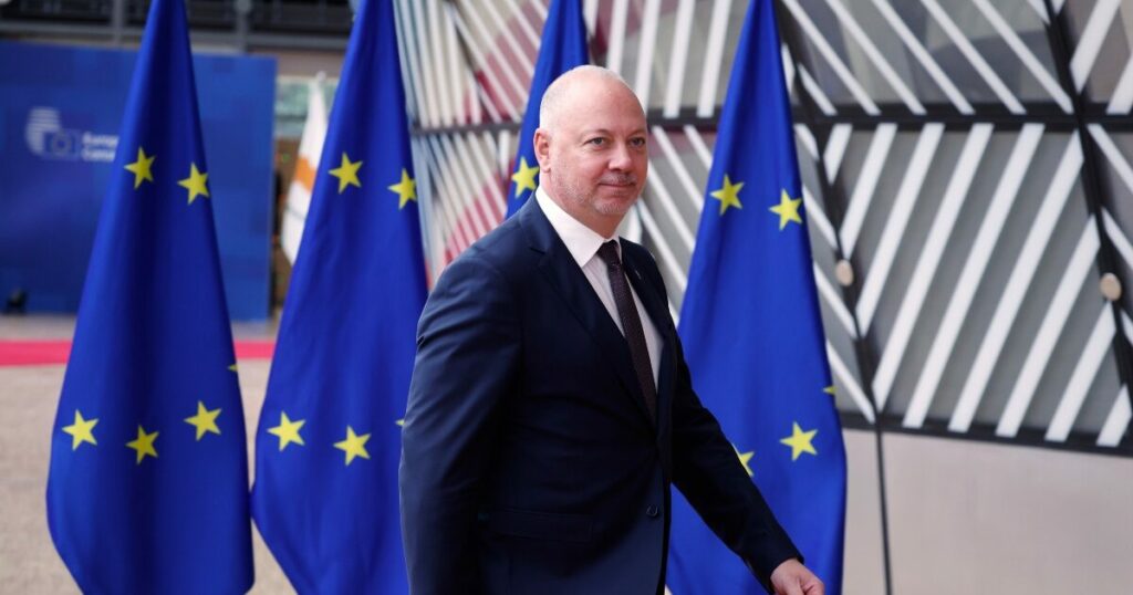 Βουλγαρία: Παραιτήθηκε η κυβέρνηση μετά από εβδομάδες διαδηλώσεων