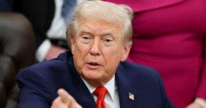 Ο Ντόναλντ Τραμπ θα απευθυνθεί στο έθνος την Τετάρτη