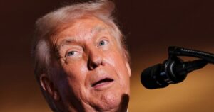 Politico: Ο Τραμπ πρώτος στους 28 ισχυρούς της Ευρώπης, Ελληνίδα στην «10άδα του μέλλοντος»