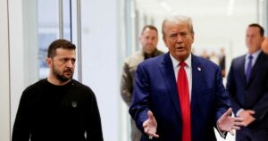 Ο Ζελένσκι προτείνει αποστρατικοποιημένη ζώνη και εκλογές ως απάντηση στο σχέδιο Τραμπ