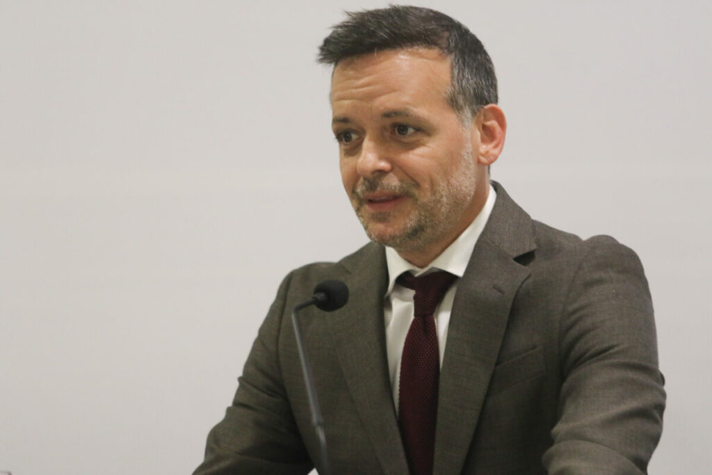 Χάρης Δούκας: Υπερβάσεις για την ανατροπή στην Αθήνα