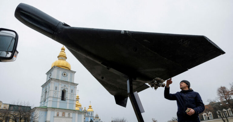 Συναγερμός στη Γαλλία για drones πάνω από στρατιωτική βάση
