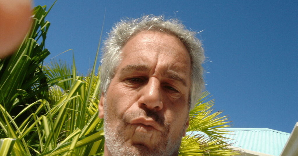 Τζέφρι Έπσταϊν: Ανακαλύφθηκαν πάνω από 1 εκατ. νέα έγγραφα που μπορεί να έχουν σχέση με την υπόθεση του