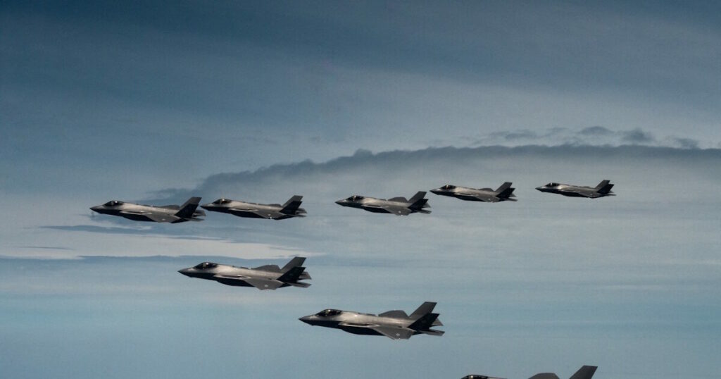 Η Τουρκία πλησιάζει στην επιστροφή στα F-35, δηλώνει ο πρέσβης των ΗΠΑ