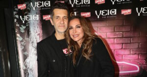 Ο Φοίβος αποκαλύπτει τα συναισθήματά του για τη συνεργασία με τη Δέσποινα Βανδή