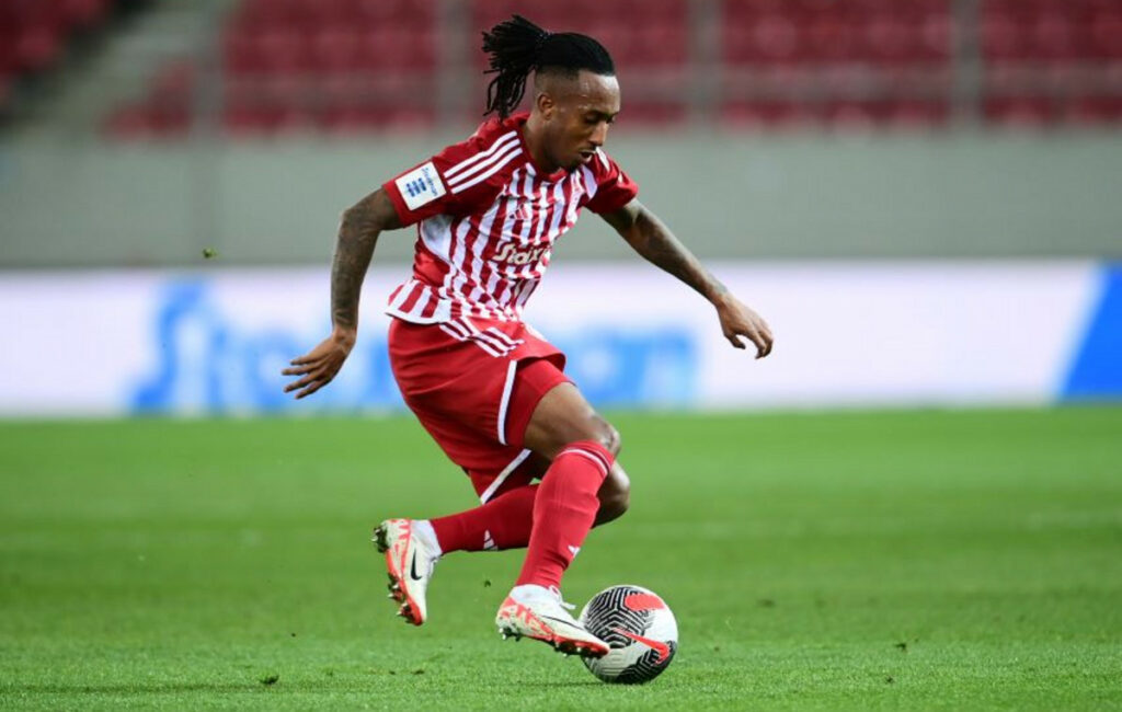 Συζητήσεις Ολυμπιακού με Ζέλσον Μαρτίνς για νέο συμβόλαιο