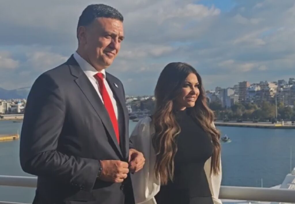 Κίμπερλι Γκιλφόιλ: Επίσκεψη στο υπουργείο Ναυτιλίας με Κικίλια