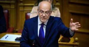 Φλωρίδης: Οι «αρχηγοί του εξώστη» και οι κατηγορίες κατά του ΣΥΡΙΖΑ