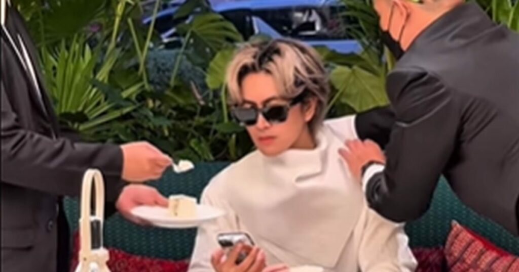 Jay Ma: Ο influencer που τρέφεται σαν μωρό και οι φήμες για την καταγωγή του