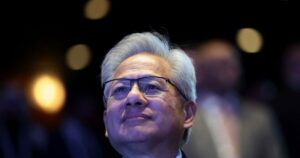 Τζένσεν Χουάνγκ: Ο τεχνολογικός «προφήτης» της AI εποχής