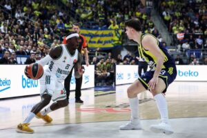 Παναθηναϊκός: Νίκησε τη Φενέρμπαχτσε με 81-77 στην Κωνσταντινούπολη