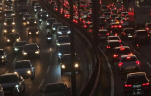 Απίστευτο μποτιλιάρισμα στον Κηφισό: Απροσπέλαστος από Πειραιά έως Κηφισιά