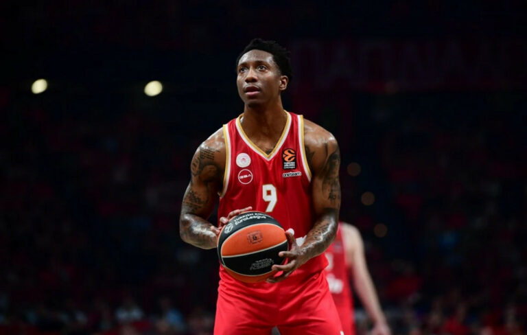 Στην Αναντολού Εφές ο Σέιμπεν Λι για την επόμενη τριετία