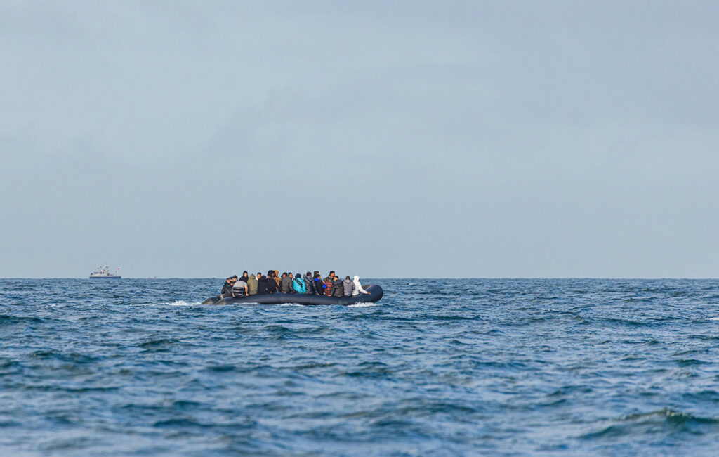 Ναυάγιο φουσκωτής λέμβου ανοικτά της Κρήτης – 18 μετανάστες νεκροί