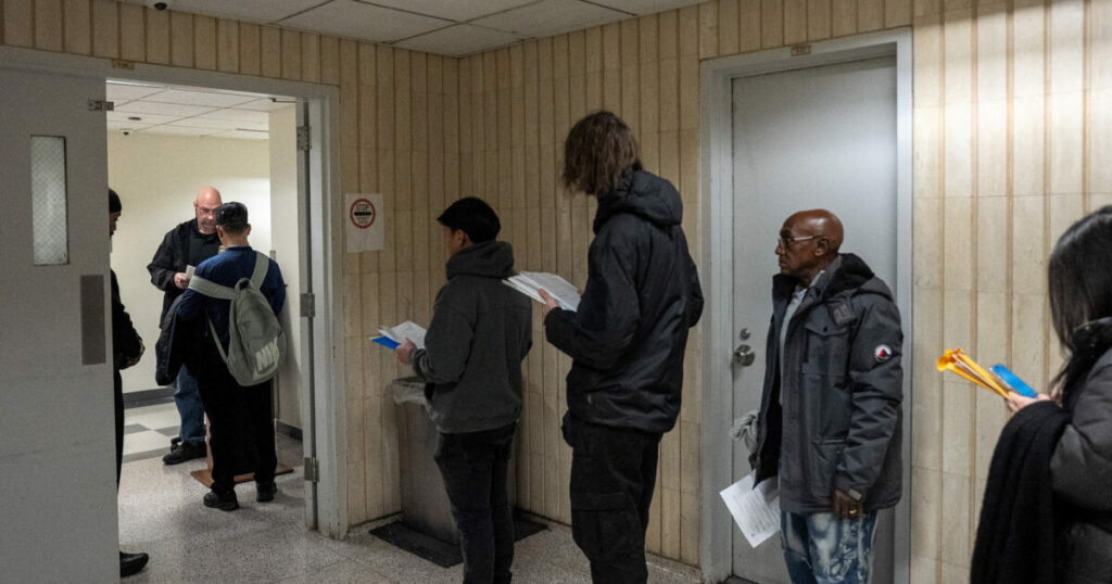 Θάνατοι μεταναστών στα κέντρα κράτησης του Τραμπ - 30 νεκροί το 2025