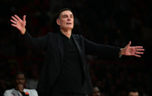 Μπαρτζώκας: Δεν ξεχάσαμε το μπάσκετ, έχουμε καλούς παίκτες – Δύσκολη περίοδος