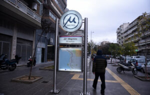 Μετρό Θεσσαλονίκης: Επαναλειτουργεί νωρίτερα – Όλες οι αλλαγές στα δρομολόγια