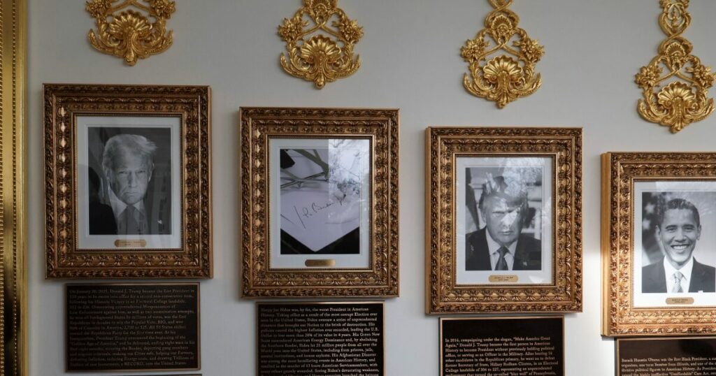 Ο Τραμπ αναθεωρεί την ιστορία στο Λευκό Οίκο με προεδρικές πινακίδες