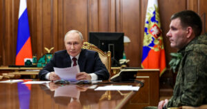 Le Monde: Η Ρωσία προωθεί την ψευδαίσθηση νίκης για διαπραγματεύσεις στην Ουκρανία