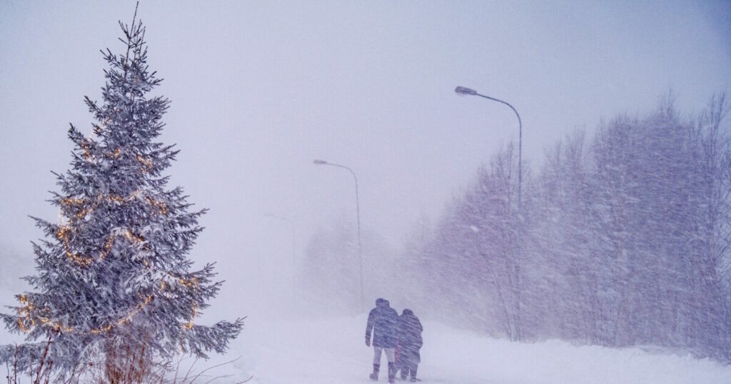 Σουηδία - Φινλανδία: Καταιγίδα Γιοχάνες προκαλεί θάνατο και blackout
