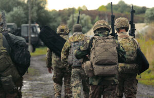 Αυξήσεις μισθών και συντάξεων με το νέο μισθολόγιο του Υπουργείου Εθνικής Άμυνας