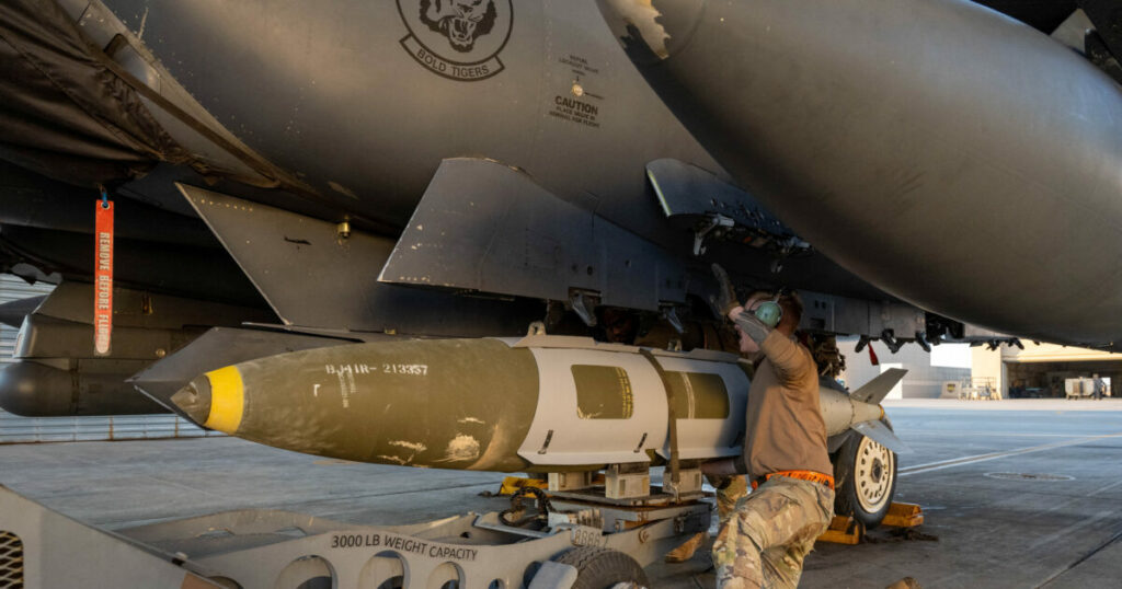 ΗΠΑ: Επιχείρηση εκδίκησης Hawkeye Strike κατά του ISIS στη Συρία