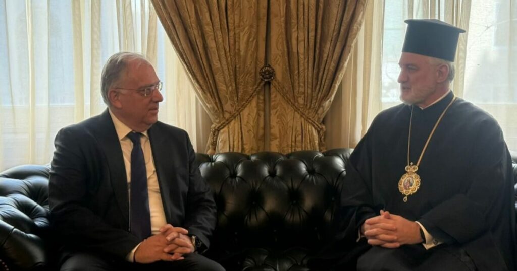Συνάντηση Θεοδωρικάκου με Αρχιεπίσκοπο Αμερικής για τις σχέσεις Ελλάδας – ΗΠΑ