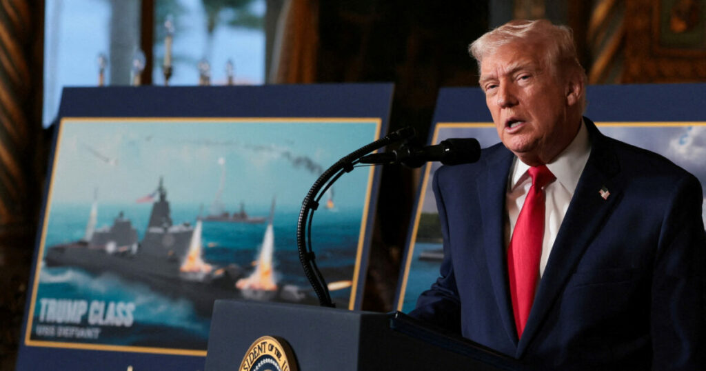 Νέα θωρηκτά «Τραμπ»: Ο Αμερικανός πρόεδρος αποκαλύπτει τα πολεμικά πλοία