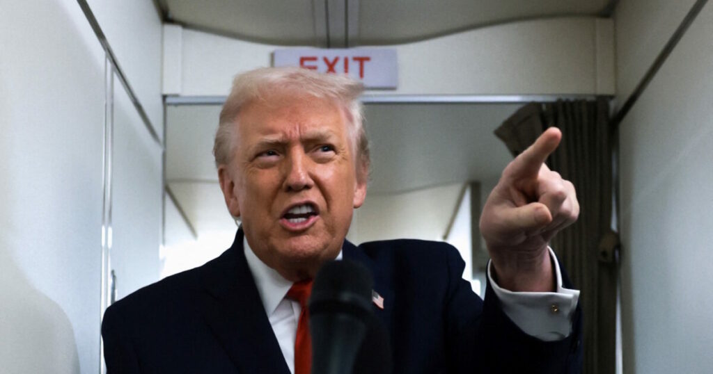 Ντόναλντ Τραμπ: Ετοιμάζονται χερσαίες επιθέσεις κατά της Βενεζουέλας