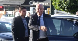 Ένταση στη σύσκεψη για τους αγρότες στην Πειραιώς - Στρατηγική και σχέδιο από την κυβέρνηση