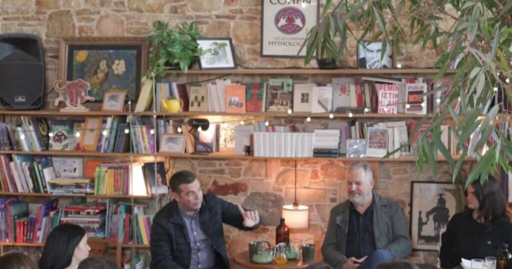 Τσίπρας: Η κρίση εμπιστοσύνης στους θεσμούς απειλεί τη Δημοκρατία