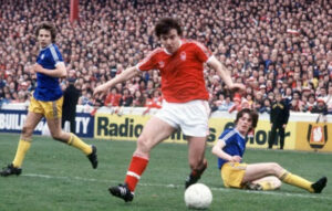 Θρήνος στη Νότιγχαμ Φόρεστ: Πέθανε ο Τζον Ρόμπερτσον