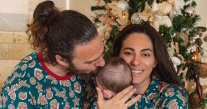 Η Ευρυδίκη Βαλαβάνη γιορτάζει τα Χριστούγεννα με την οικογένειά της