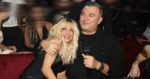 Η Άννα Βίσση γιόρτασε τα γενέθλια της αδερφής της στο Nox