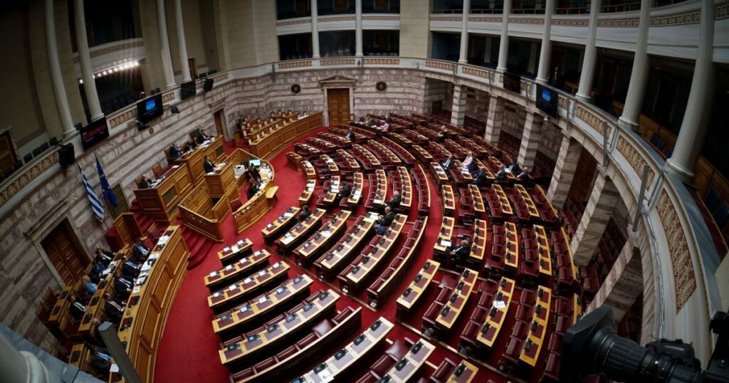 Προϋπολογισμός 2026: Συζήτηση στη Βουλή και ψηφοφορία το βράδυ