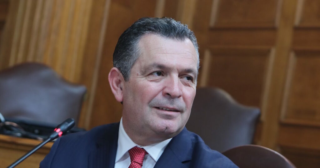 Χρήστος Μπουκώρος: «Δεν είχα γνώση για τις επισυνδέσεις» στην εξεταστική