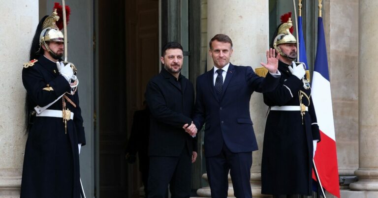 Συνάντηση Μακρόν και Ζελένσκι: Στήριξη των Ευρωπαίων ζητά ο Ουκρανός πρόεδρος