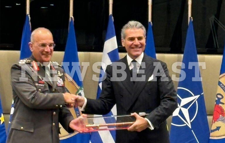 Τιμητική διάκριση στον Νικόλαο Κοσμάτο από το ΥΕΘΑ