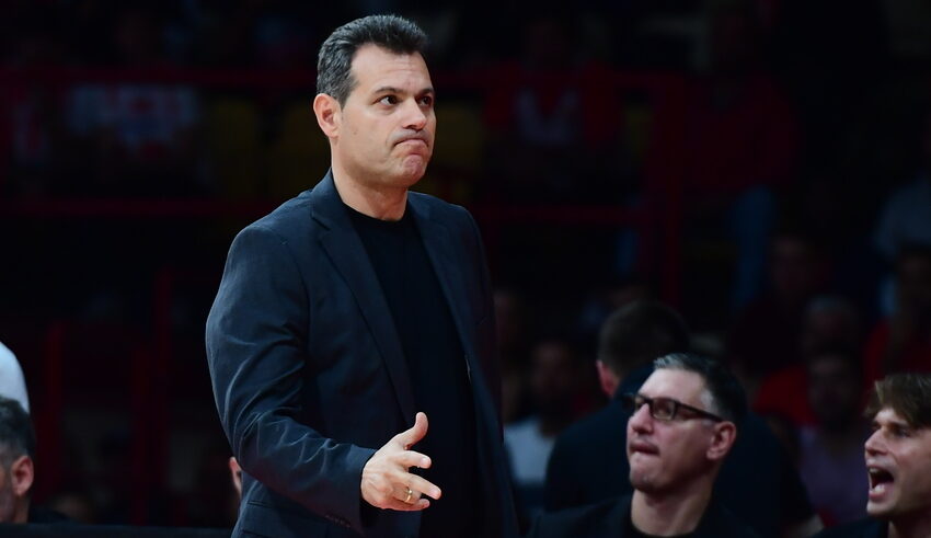 Σπάνια ερώτηση του ιδιοκτήτη της Χάποελ στον Ιτούδη στη συνέντευξη Τύπου