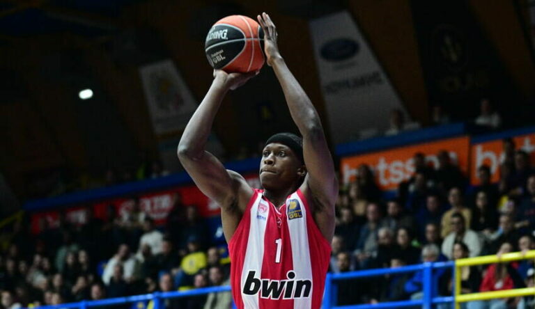 Ο Ολυμπιακός ταξιδεύει στη Σερβία για την Παρτιζάν