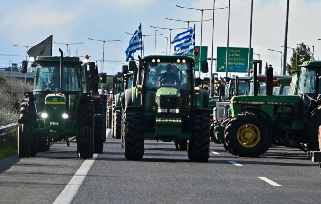 Αγρότες αποκλείουν τις σήραγγες στα Τέμπη: Διακοπή κυκλοφορίας από την ΕΛ.ΑΣ.