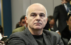 Κατάθεση Ψαρόπουλου στη δίκη για τη διαχείριση υλικού των Τεμπών