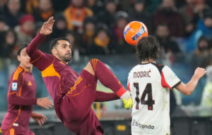 Γιουβέντους: Στοχεύει σε ελεύθερο δεξί μπακ, φαβορί ο Τσελίκ