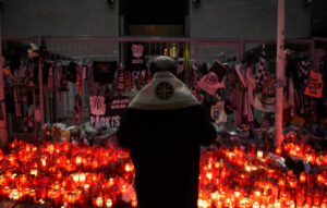 Στο αεροδρόμιο «Μακεδονία» οι σοροί των φιλάθλων του ΠΑΟΚ