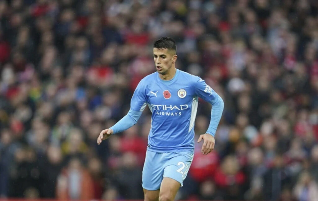 Η Αλ Χιλάλ διευκολύνει την αποχώρηση του Κανσέλο για την Ίντερ