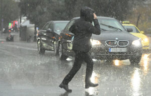 Πώς ονομάζονται οι κακοκαιρίες – Ο Θοδωρής Κολυδάς εξηγεί